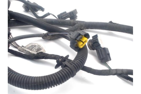Recambio de instalacion elec. sensor parking trasero para renault megane iv berlina 5p 1.2 experience referencia OEM IAM 2401536