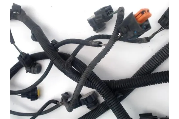 Recambio de instalacion elec. sensor parking trasero para renault megane iv berlina 5p 1.2 experience referencia OEM IAM 2401536