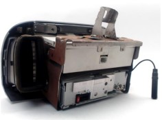 Recambio de radio / cd para nissan micra (k12e) 1.2 16v referencia OEM IAM 24856AX609 AX6095541402 