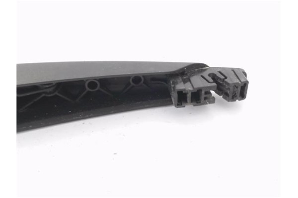 Recambio de brazo limpiaparabrisas trasero para citroen c3 aircross 1.2 c-series referencia OEM IAM YQ00056380  