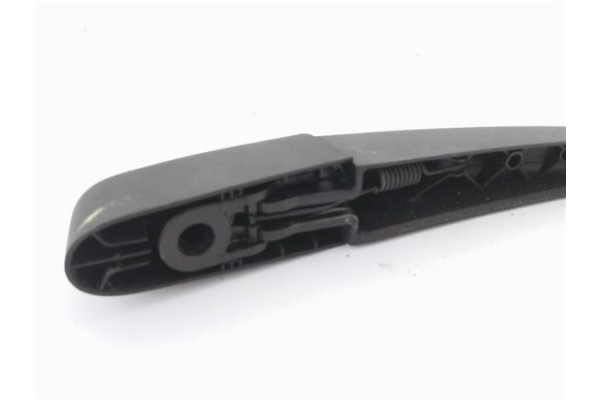 Recambio de brazo limpiaparabrisas trasero para citroen c3 aircross 1.2 c-series referencia OEM IAM YQ00056380  