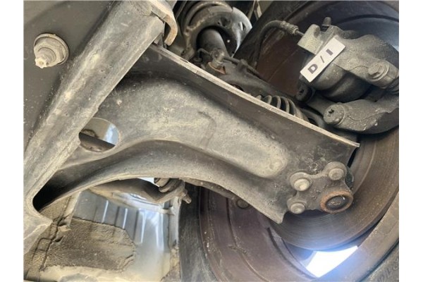 Recambio de brazo suspension delantero izquierdo para citroen c3 aircross 1.2 c-series referencia OEM IAM 9819418180 Recambio de brazo suspension delantero izquierdo para citroen c3 aircross 1.2 c-series referencia OEM IAM 9819418180