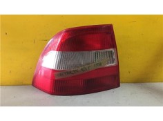 Recambio de piloto trasero izquierdo para opel vectra b berlina 1.8 básico (1999) referencia OEM IAM 90568047  