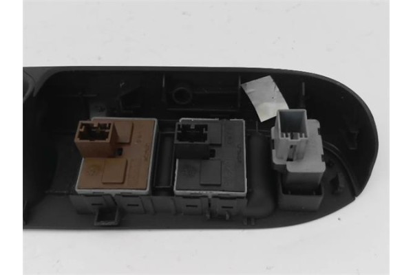 Recambio de mando elevalunas delantero izquierdo para seat cordoba berlina (6l2) 1.9 tdi referencia OEM IAM 6L1867171C  
