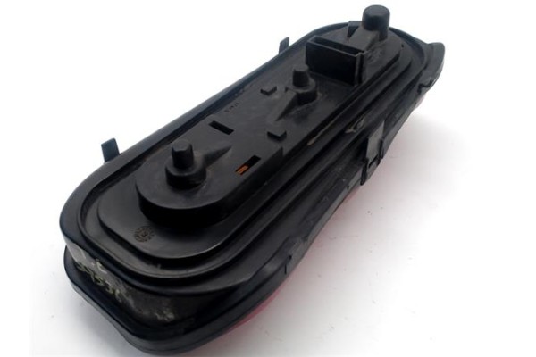 Recambio de piloto trasero izquierdo para smart micro compact car 600 referencia OEM IAM Q0012860V001000000  