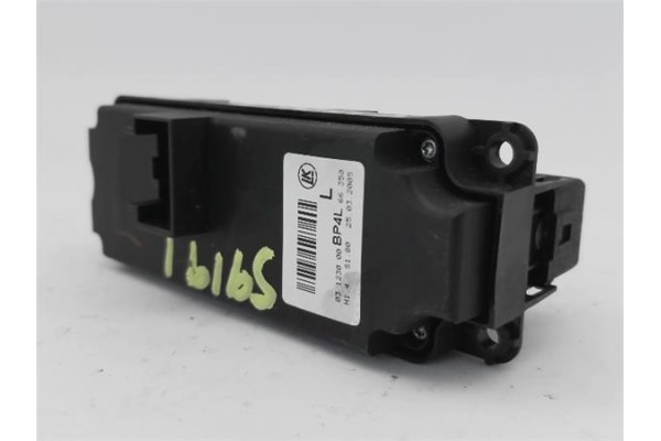 Recambio de mando elevalunas delantero izquierdo para mazda 3 sedán (bk) 1.6 di turbo referencia OEM IAM BP4L66350  