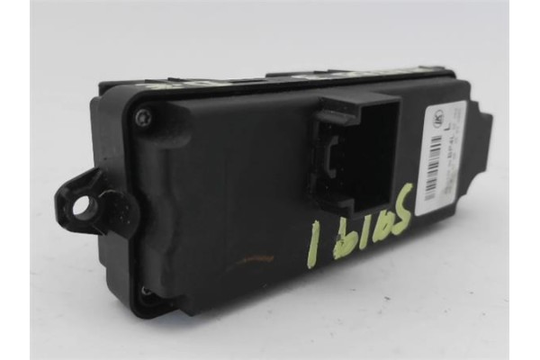 Recambio de mando elevalunas delantero izquierdo para mazda 3 sedán (bk) 1.6 di turbo referencia OEM IAM BP4L66350  