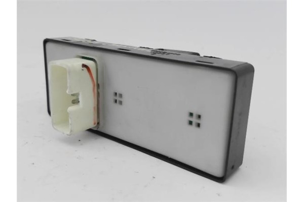 Recambio de mando elevalunas delantero izquierdo para kia carnival 2.9 td referencia OEM IAM K54D6635044  