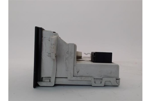 Recambio de pantalla para citroen c2 1.4 referencia OEM IAM 9650656777 216543008 