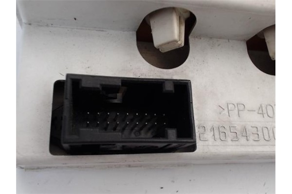 Recambio de pantalla para citroen c2 1.4 referencia OEM IAM 9650656777 216543008 