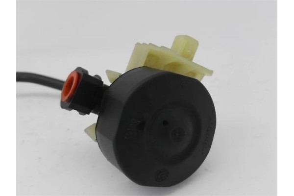 Recambio de bomba de embrague para nissan qashqai (j10) 1.6 360 referencia OEM IAM 2261311 30610ET000 