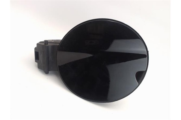 Recambio de tapa exterior combustible para peugeot 2008 1.6 allure referencia OEM IAM   