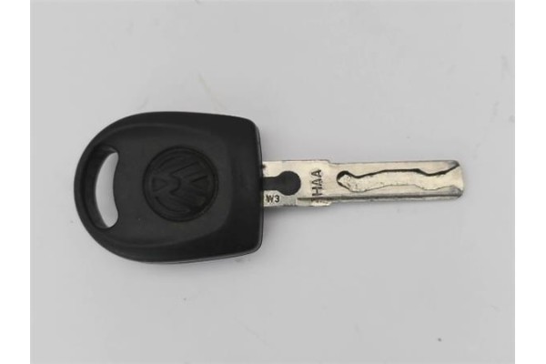 Recambio de llave para volkswagen polo iv (9n1) 1.2 12v referencia OEM IAM 6Q4837167E 3B0837207F 