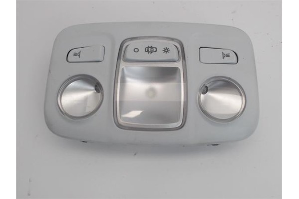 Recambio de luz trasero central techo para peugeot 2008 1.6 allure referencia OEM IAM   