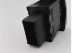 Recambio de interruptor luces emergencia para opel corsa c 1.4 referencia OEM IAM 13539900  