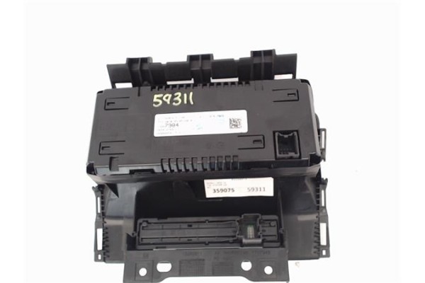 Recambio de reloj horario para opel astra j 1.6 referencia OEM IAM 13267984 18781741 