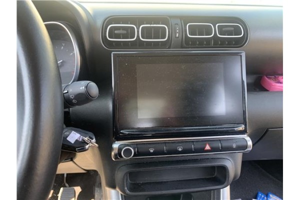 Recambio de pantalla para citroen c3 aircross 1.2 c-series referencia OEM IAM 98261544XU  