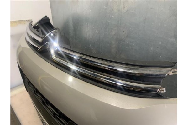 Recambio de paragolpes delantero para citroen c3 aircross 1.2 c-series referencia OEM IAM 1628931580  