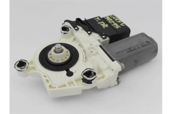 Recambio de motor elevalunas delantero derecho para volkswagen golf v (1k1) 2.0 fsi referencia OEM IAM 1K4839402C 1K0959704C 