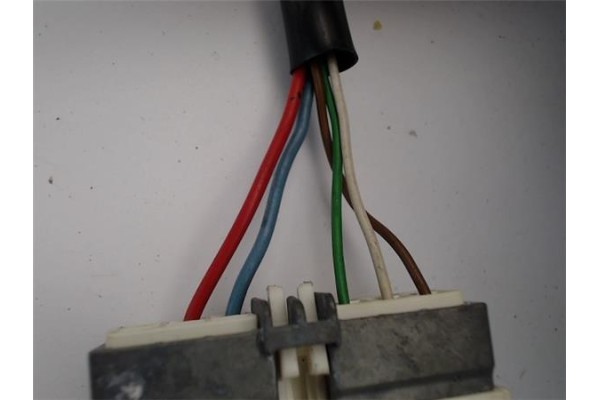 Recambio de retrovisor electrico derecho para peugeot 406 berlina (s1/s2) 2.0 16v referencia OEM IAM 8151T3  