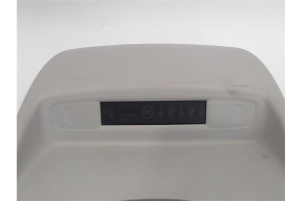 Recambio de luz delantero central techo para citroen c4 berlina 1.6 exclusive referencia OEM IAM 9671645977  