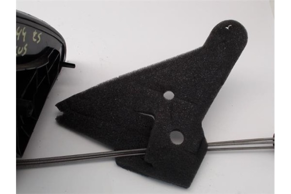 Recambio de retrovisor izquierdo para ford focus (daw, dbw) 1.8 turbo di / tddi referencia OEM IAM M3199L E11015475 