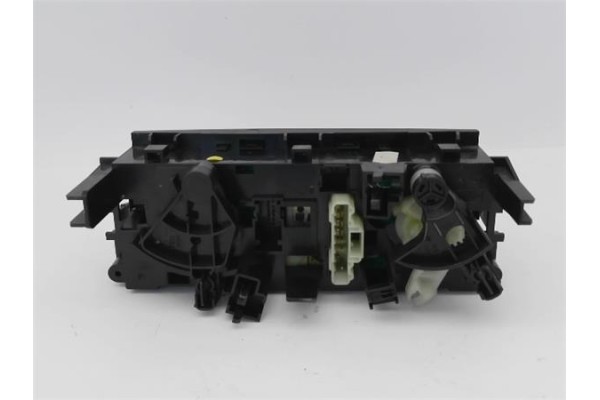 Recambio de mandos calefaccion / a.a. para peugeot 207 1.4 confort referencia OEM IAM N102080F 6451TK 