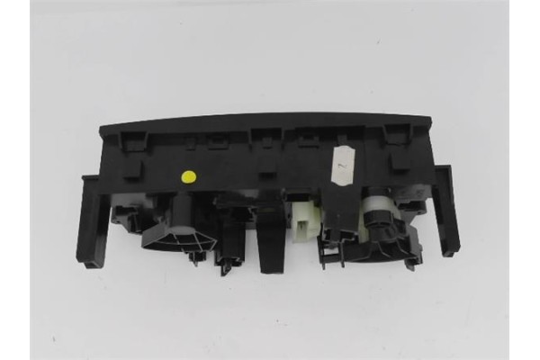 Recambio de mandos calefaccion / a.a. para peugeot 207 1.4 confort referencia OEM IAM N102080F 6451TK 