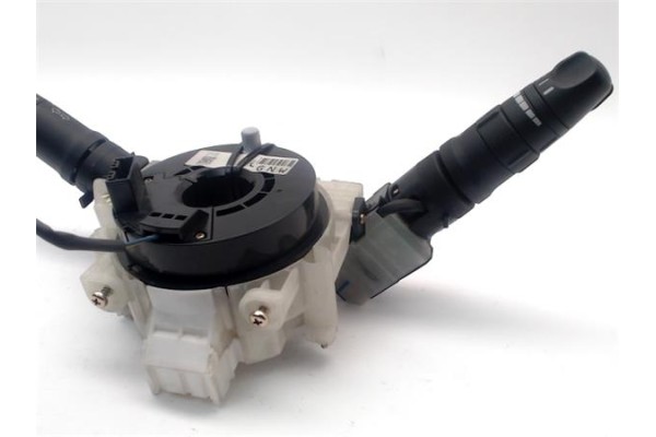 Recambio de mando intermitencia para nissan micra (k12e) 1.2 16v referencia OEM IAM 25560AX718  