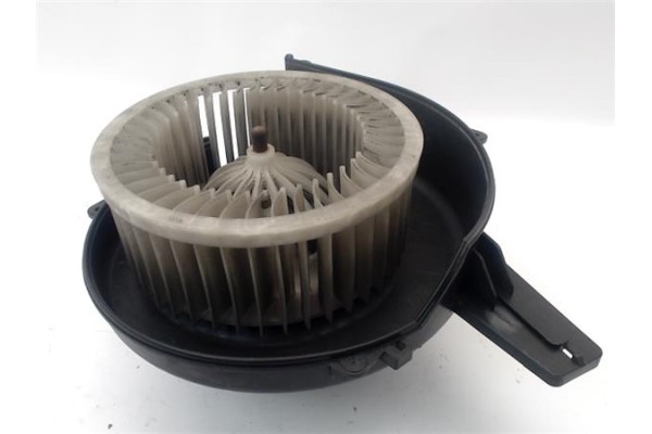Recambio de motor calefaccion para volkswagen polo iv (9n1) 1.4 tdi referencia OEM IAM 6Q1820015C  