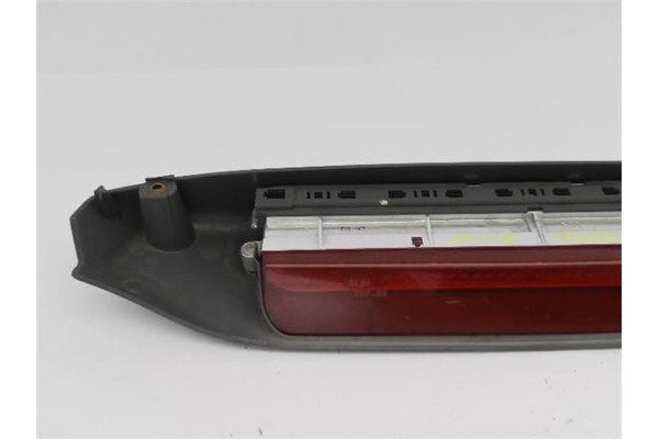 Recambio de luz central de freno para fiat ii panda (169) 1.1 referencia OEM IAM 735392505  