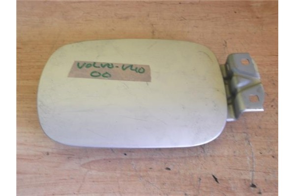 Recambio de tapa exterior combustible para volvo v40 familiar 1.8 referencia OEM IAM 30865497  