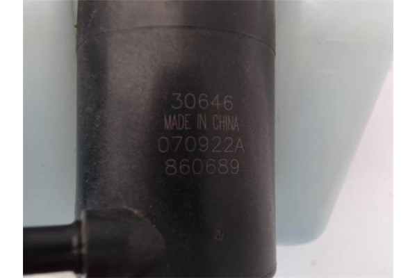 Recambio de deposito limpiaparabrisas para fiat sedici (189) 1.9 jtd 8v 120 emotion referencia OEM IAM 71750157 71742615 