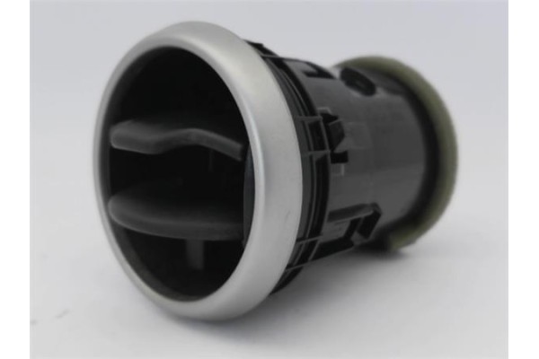 Recambio de rejilla entrada de aire para nissan qashqai (j10) 1.6 360 referencia OEM IAM 68760JD10A P10670 