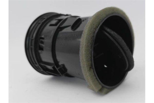 Recambio de rejilla entrada de aire para nissan qashqai (j10) 1.6 360 referencia OEM IAM 68760JD10A P10670 