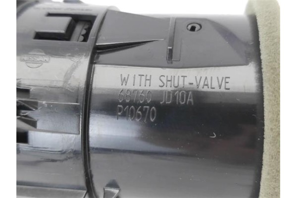 Recambio de rejilla entrada de aire para nissan qashqai (j10) 1.6 360 referencia OEM IAM 68760JD10A P10670 