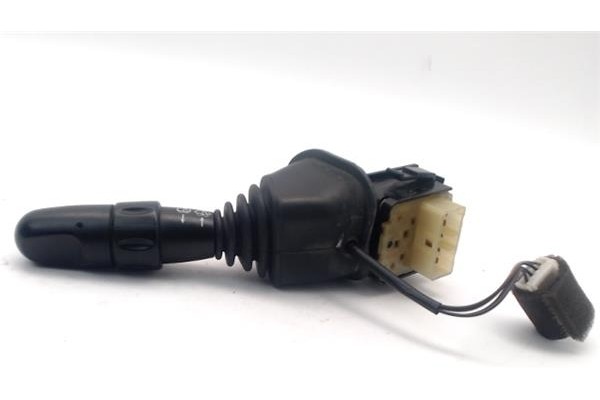 Recambio de mando limpiaparabrisas para chevrolet nubira wagon 2.0 cdx referencia OEM IAM 96552843  