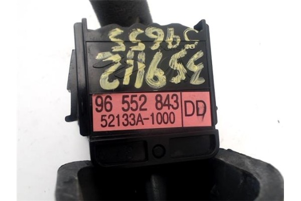 Recambio de mando limpiaparabrisas para chevrolet nubira wagon 2.0 cdx referencia OEM IAM 96552843  