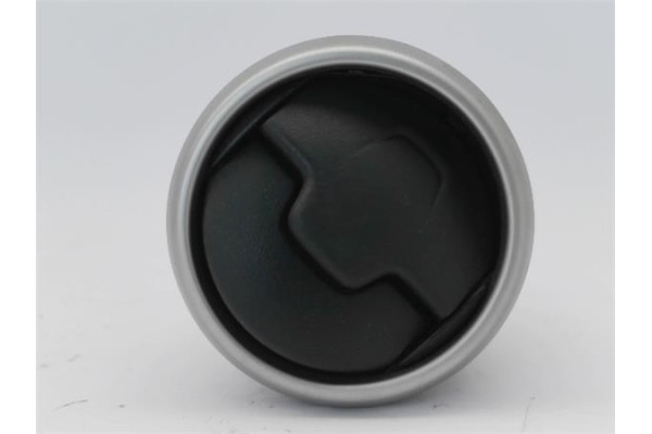 Recambio de rejilla entrada de aire para nissan qashqai (j10) 1.6 360 referencia OEM IAM 68760JD10A P10670 