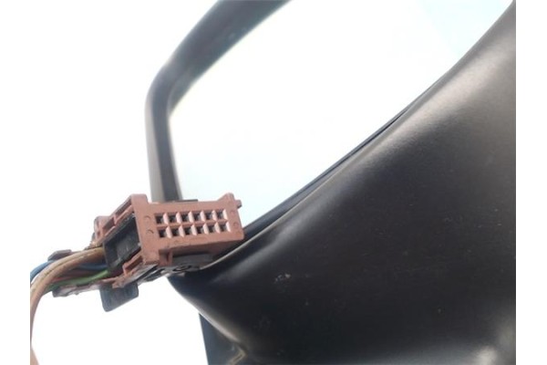 Recambio de retrovisor electrico izquierdo para peugeot 407 2.0 hdi 135 referencia OEM IAM 8151QN  