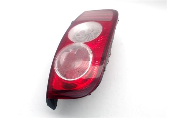 Recambio de piloto trasero izquierdo para nissan micra (k12e) 1.2 16v referencia OEM IAM 26559AX720  