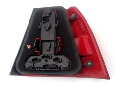 Recambio de piloto trasero izquierdo para volkswagen bora berlina (1j2) 1.6 referencia OEM IAM 1J5945095AA  