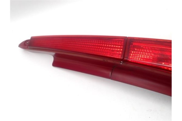 Recambio de piloto trasero derecho para citroen c4 berlina 1.6 exclusive plus referencia OEM IAM 6351T8  