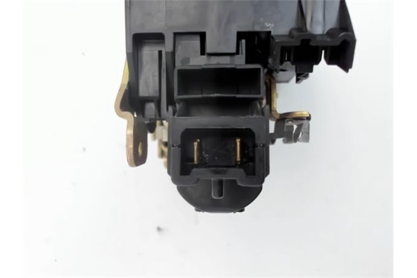 Recambio de cierre electromagnetico delantero derecho para renault kangoo i (f/kc0) 1.5 authentique referencia OEM IAM 770104680