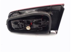 Recambio de piloto porton trasero izquierdo para renault laguna ii (bg0) 1.9 dci (bg1a, bg1w) referencia OEM IAM 8200262110  