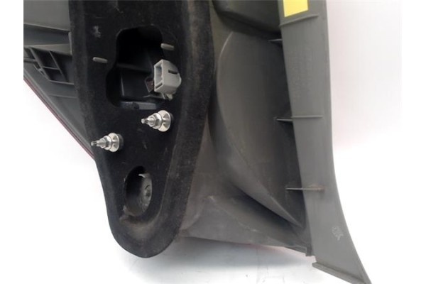 Recambio de piloto trasero derecho para honda fr-v (be) 1.7 referencia OEM IAM 33501SJDE01  