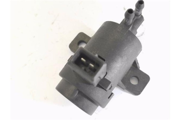 Recambio de valvula aire adicional para renault scenic ii (jm) 1.5 adventure by coronel tapiocca referencia OEM IAM 7700113071  