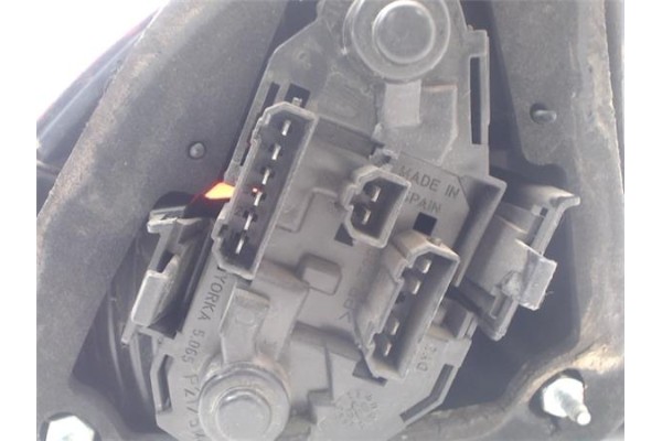 Recambio de piloto trasero derecho para seat leon (1m1) 1.9 tdi referencia OEM IAM 1M6945112  
