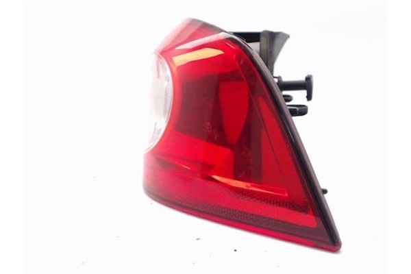 Recambio de piloto trasero derecho para renault laguna ii (bg0) 1.9 dci (bg1a, bg1w) referencia OEM IAM 8200262668  