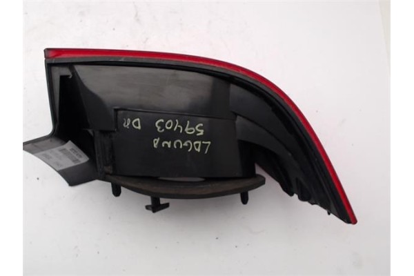 Recambio de piloto trasero derecho para renault laguna ii (bg0) 1.9 dci (bg1a, bg1w) referencia OEM IAM 8200262668  
